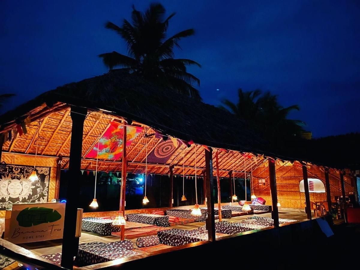 Banana Tree Home Stay Hampi Exterior photo