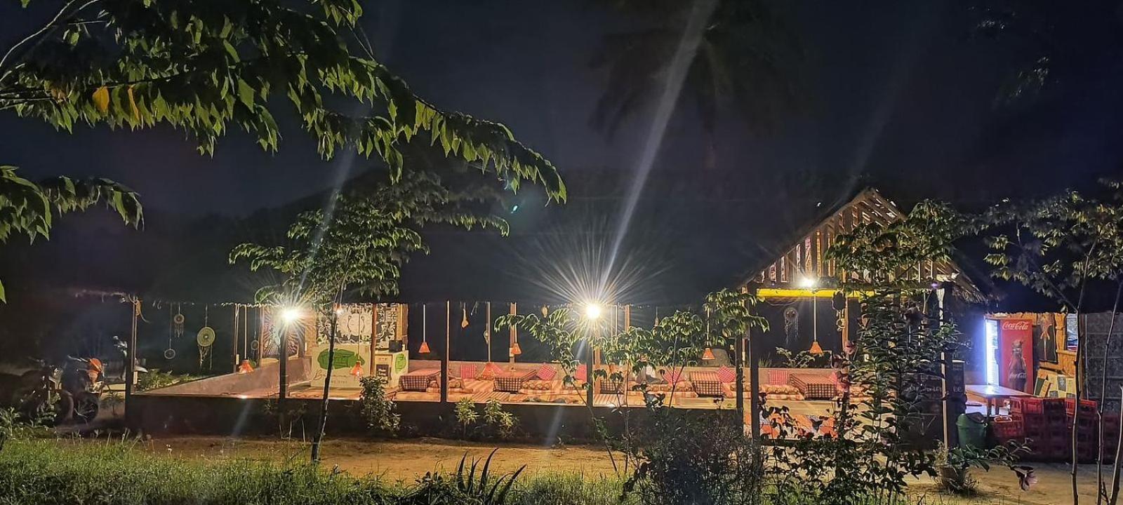 Banana Tree Home Stay Hampi Exterior photo